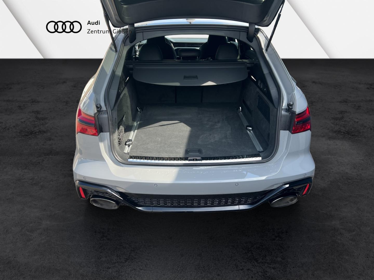 Image about Audi RS 6 Avant performance quattro tiptronic
