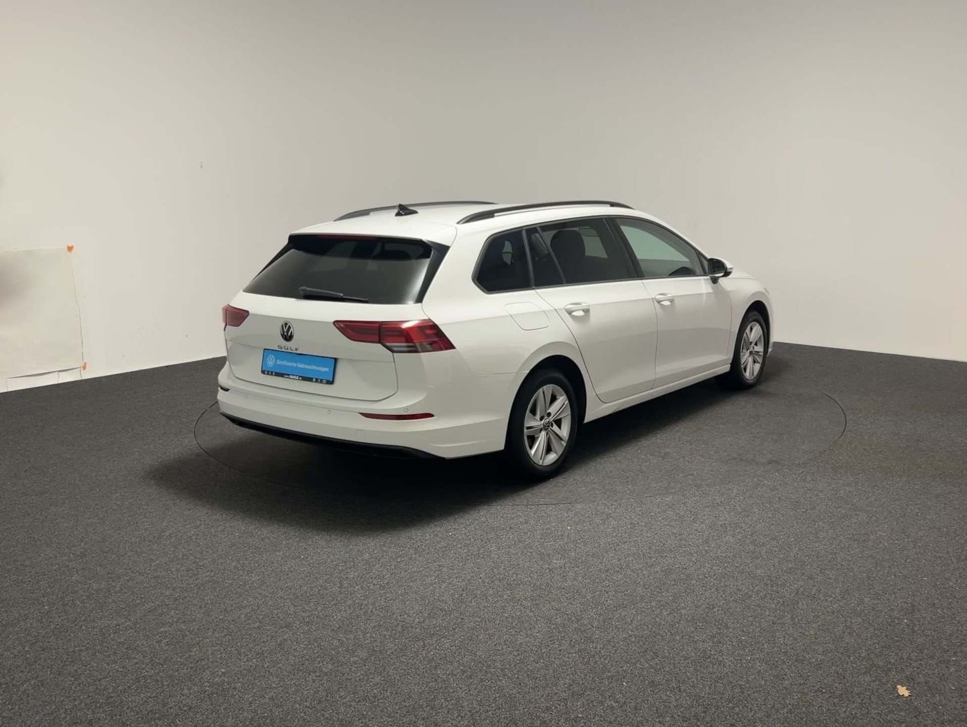 Volkswagen Golf Variant Life