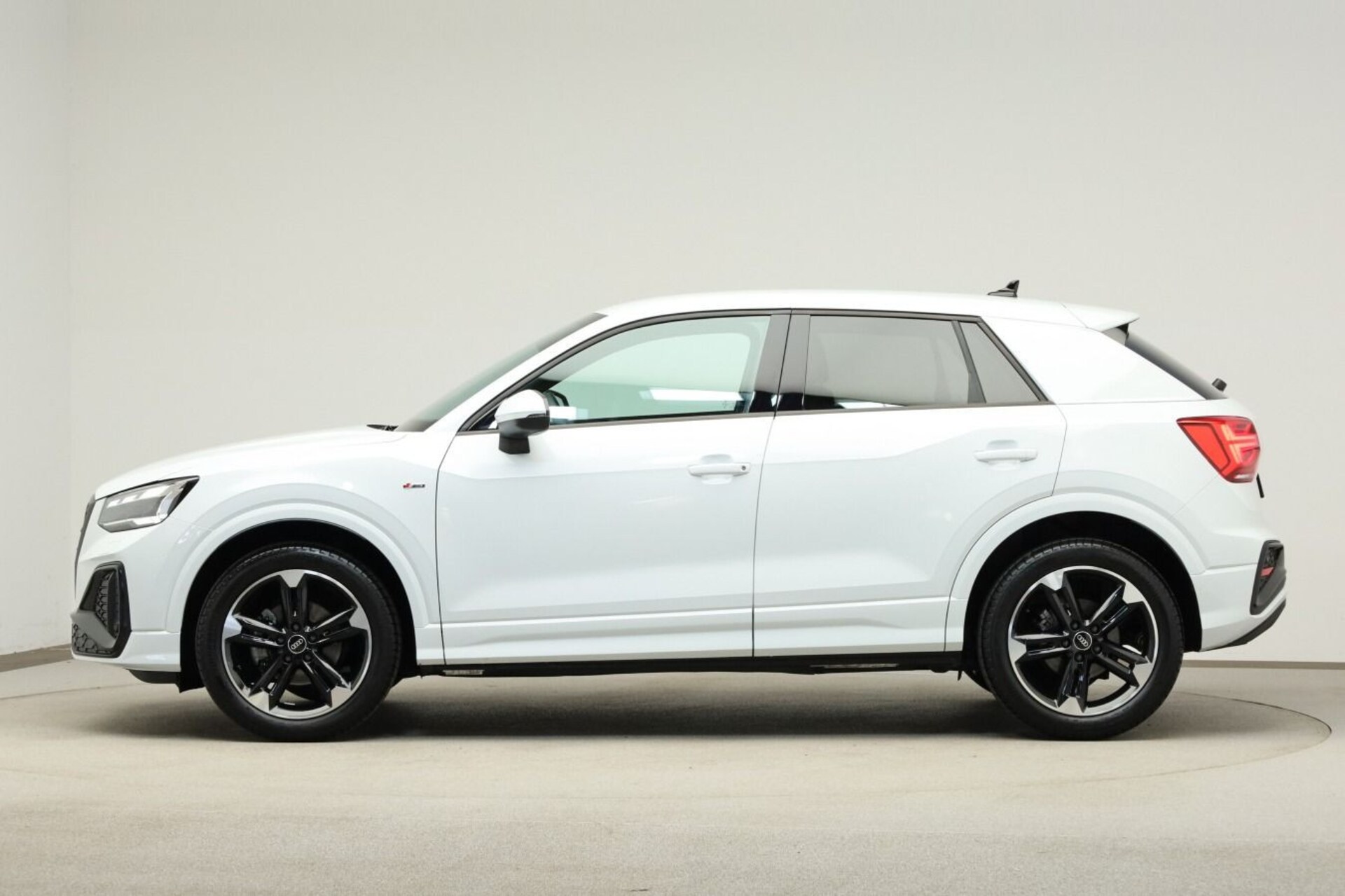 Audi Q2 S line