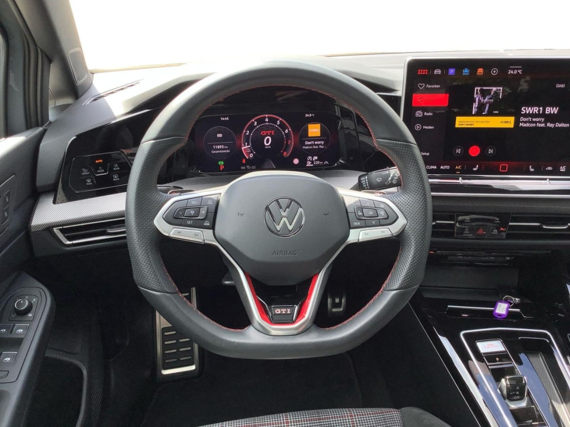 Volkswagen Golf GTI