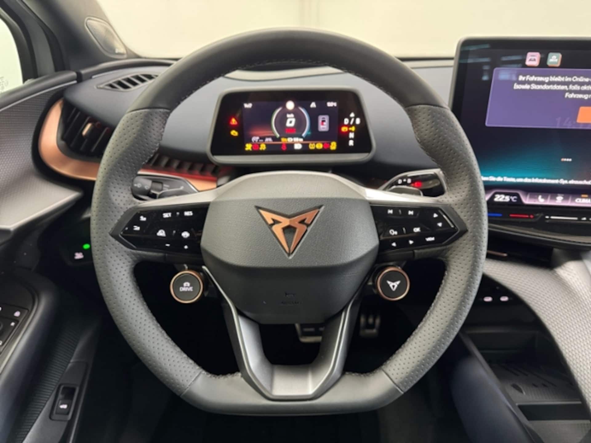 CUPRA Tavascan VZ