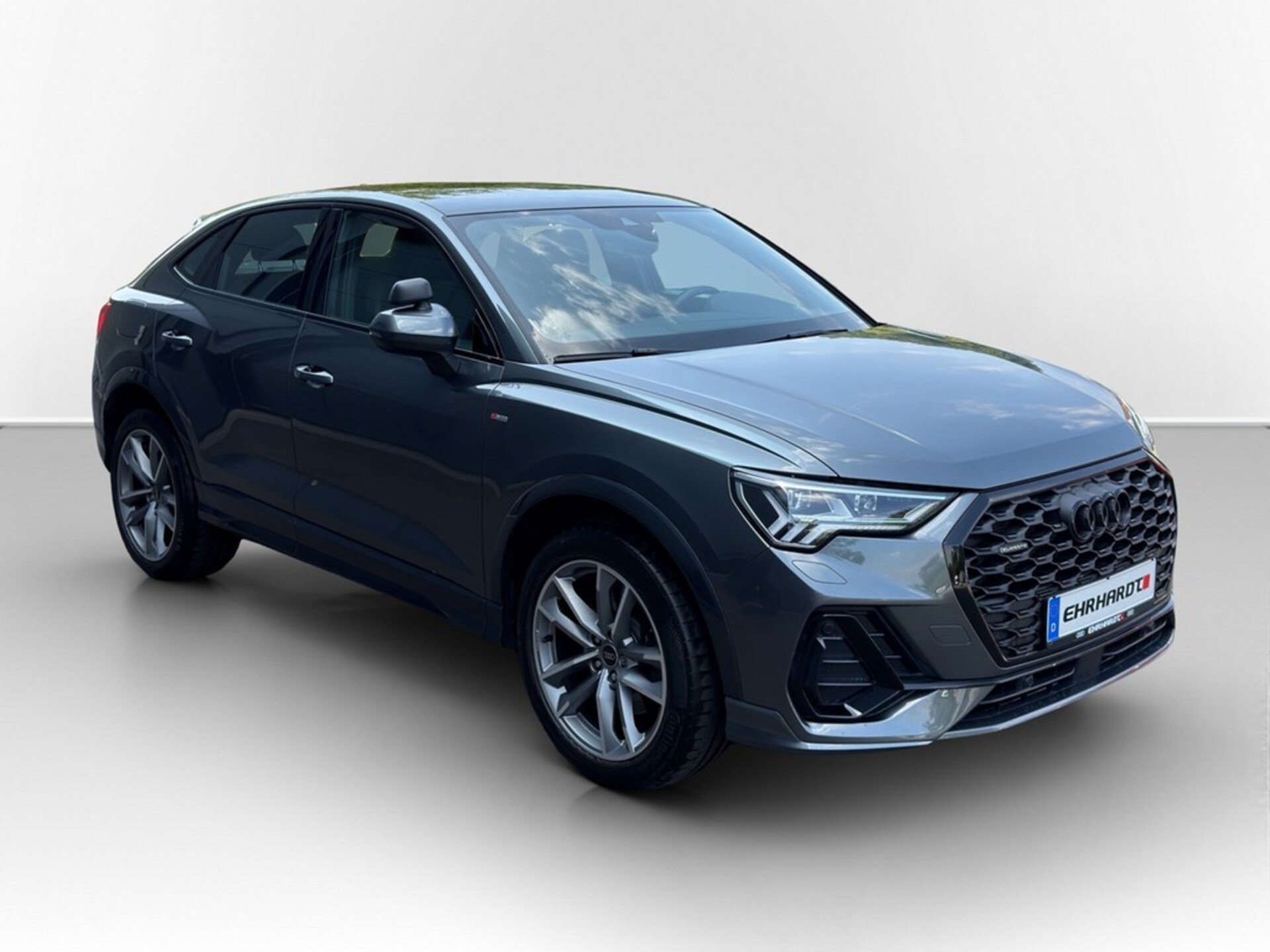 Audi Q3 Sportback S line