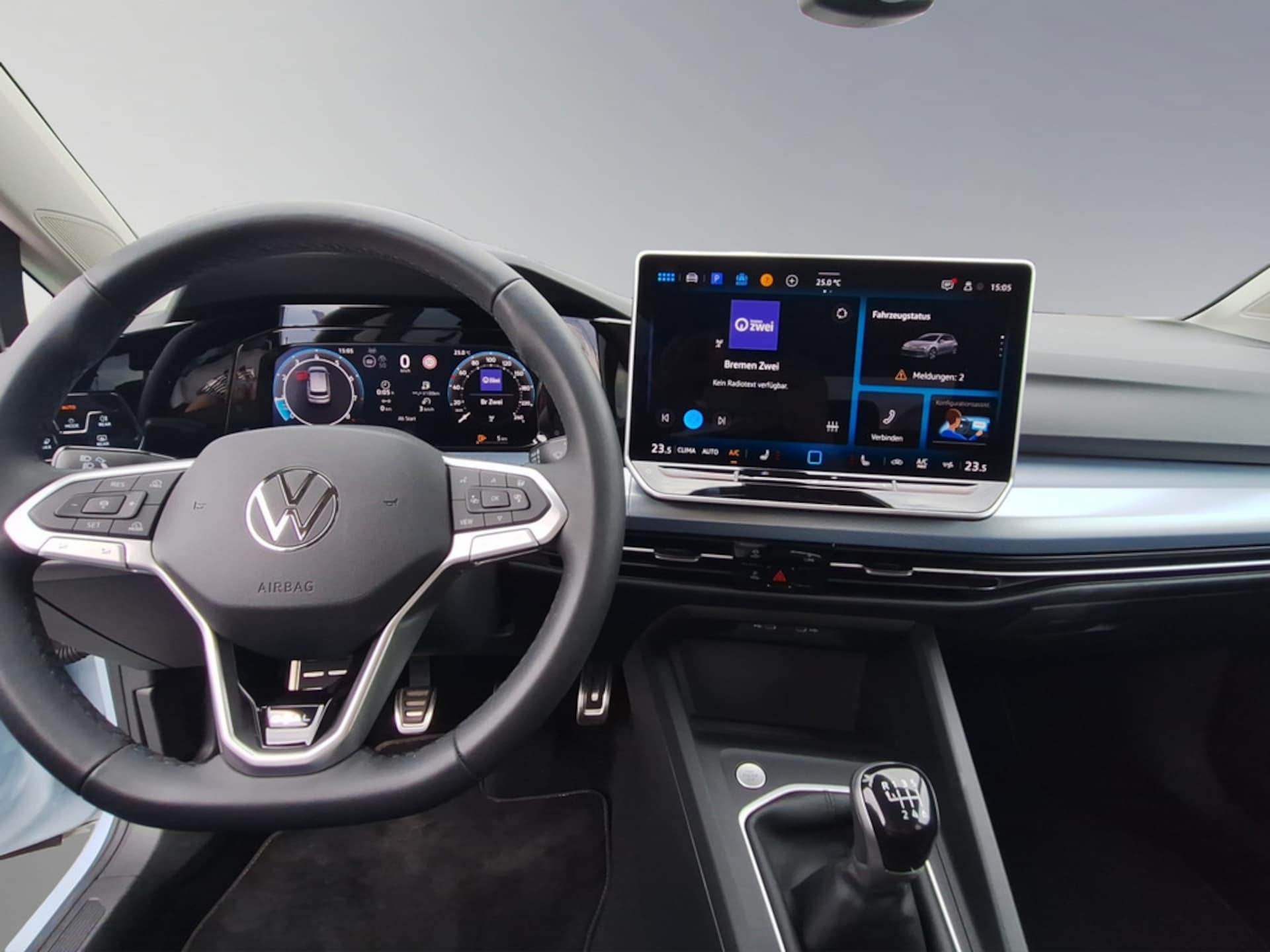 Volkswagen Golf Life