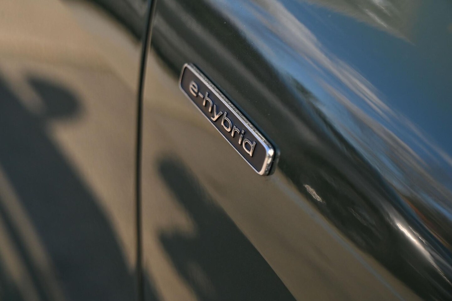 Image about Audi Q5 SUV e-hybrid quattro S tronic