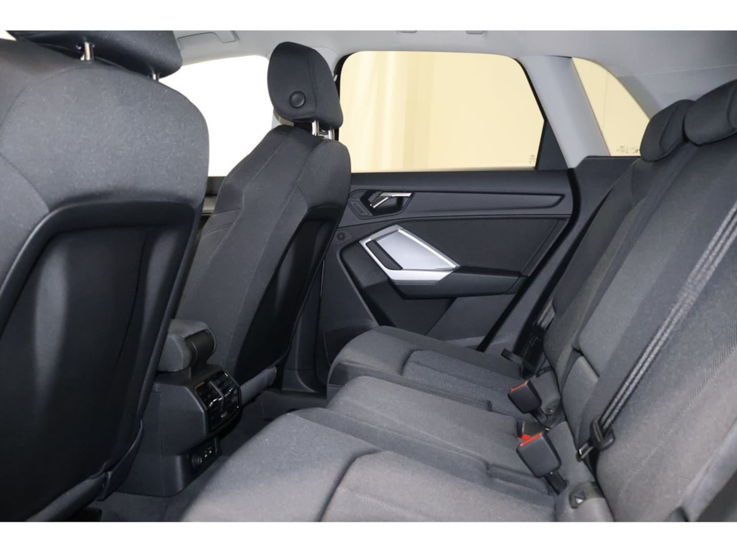 Bild über Audi Q3 advanced 35 TFSI S tronic - für weitere Informationen kontaktieren Sie den Audi Partner