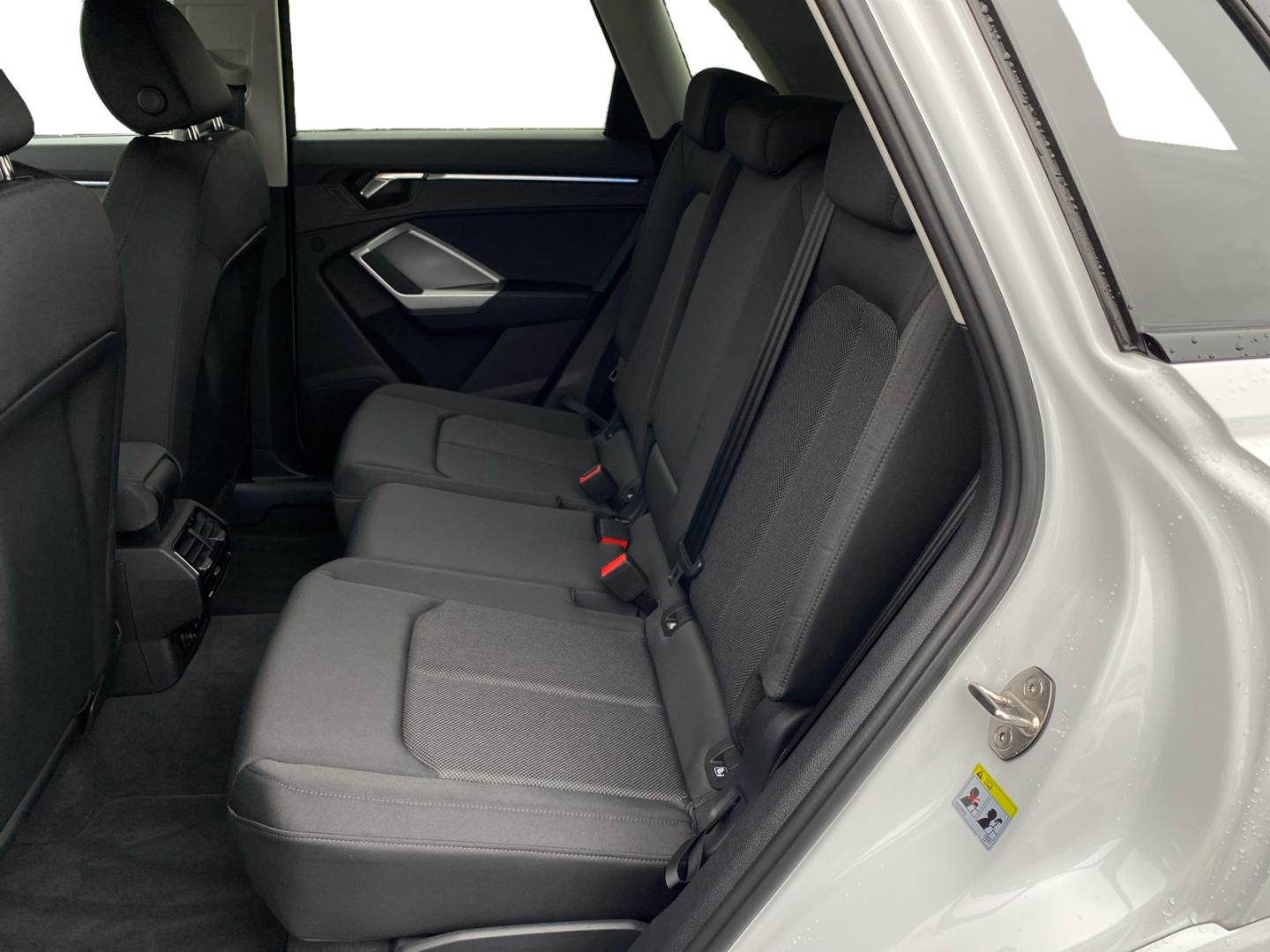 Image about Audi Q3 TFSI e S line 45 TFSI e S tronic