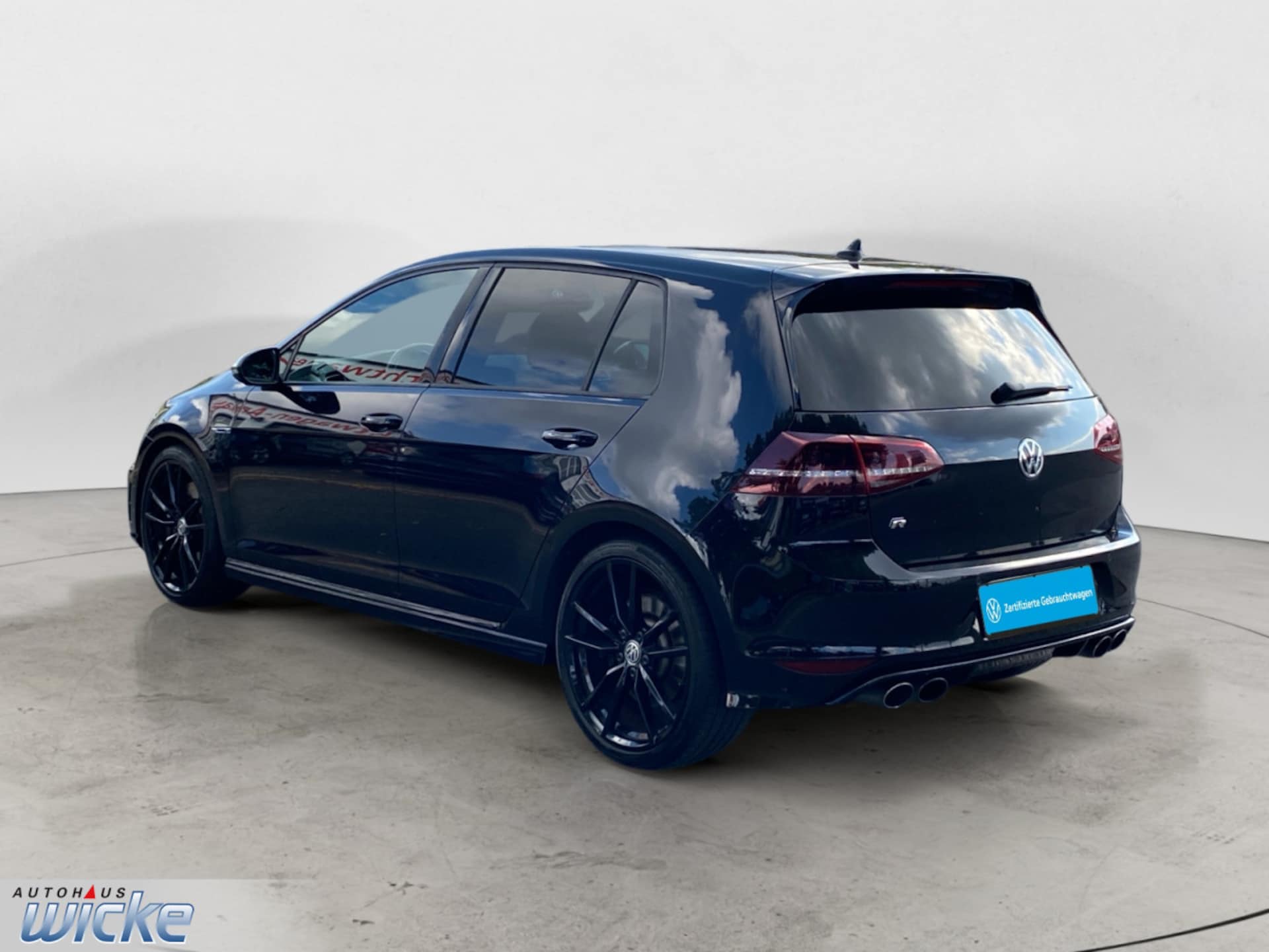 Volkswagen Golf R