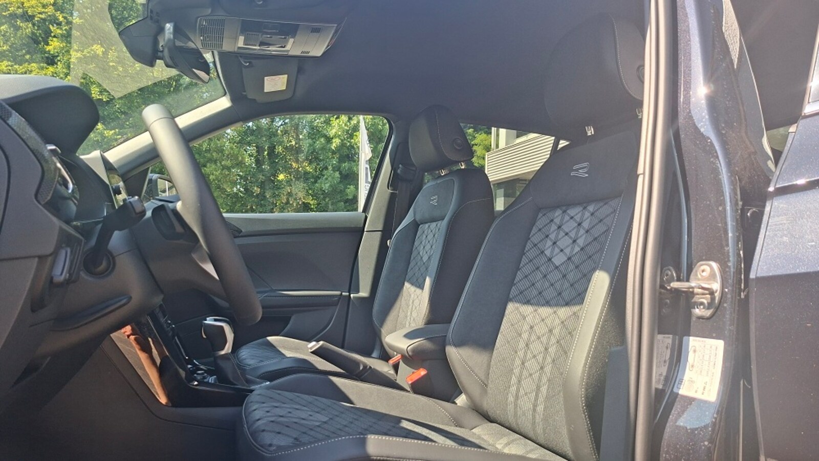 Volkswagen T-Cross – Bild 6