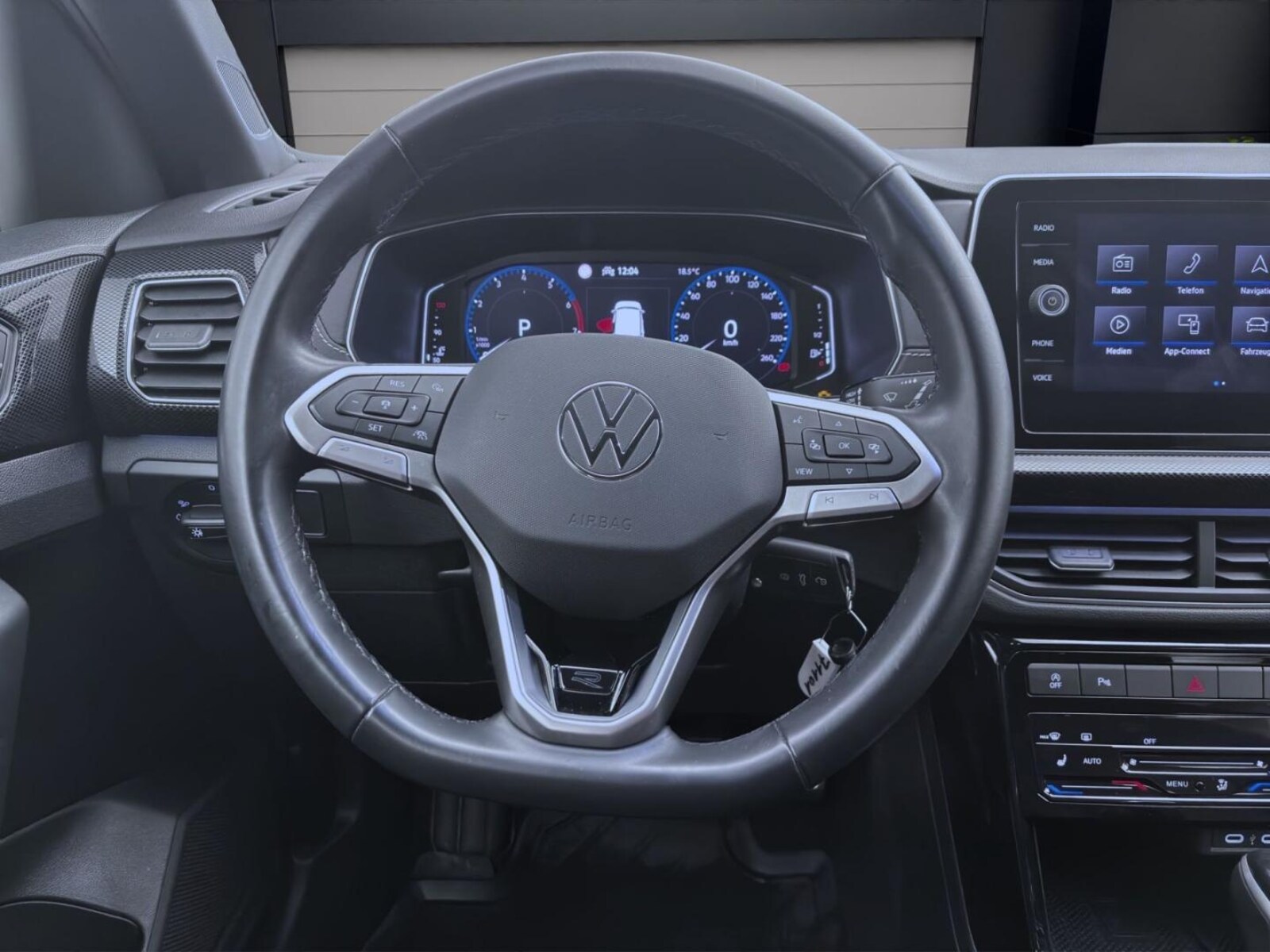 Volkswagen T-Cross – Bild 11