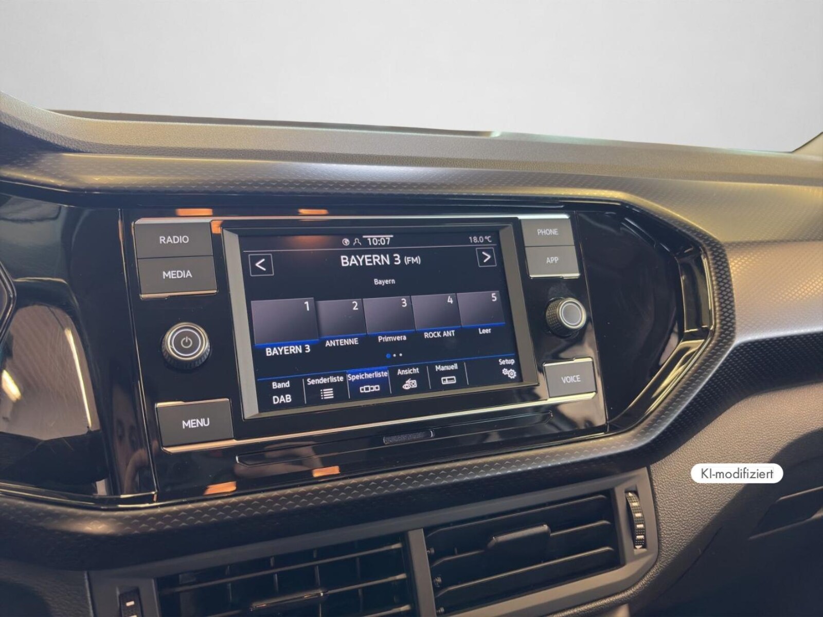 Volkswagen T-Cross – Bild 12