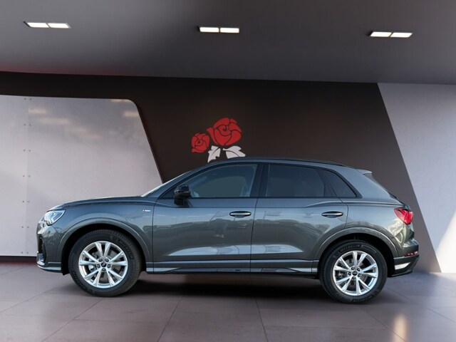 Image about Audi Q3 S line 35 TDI S tronic