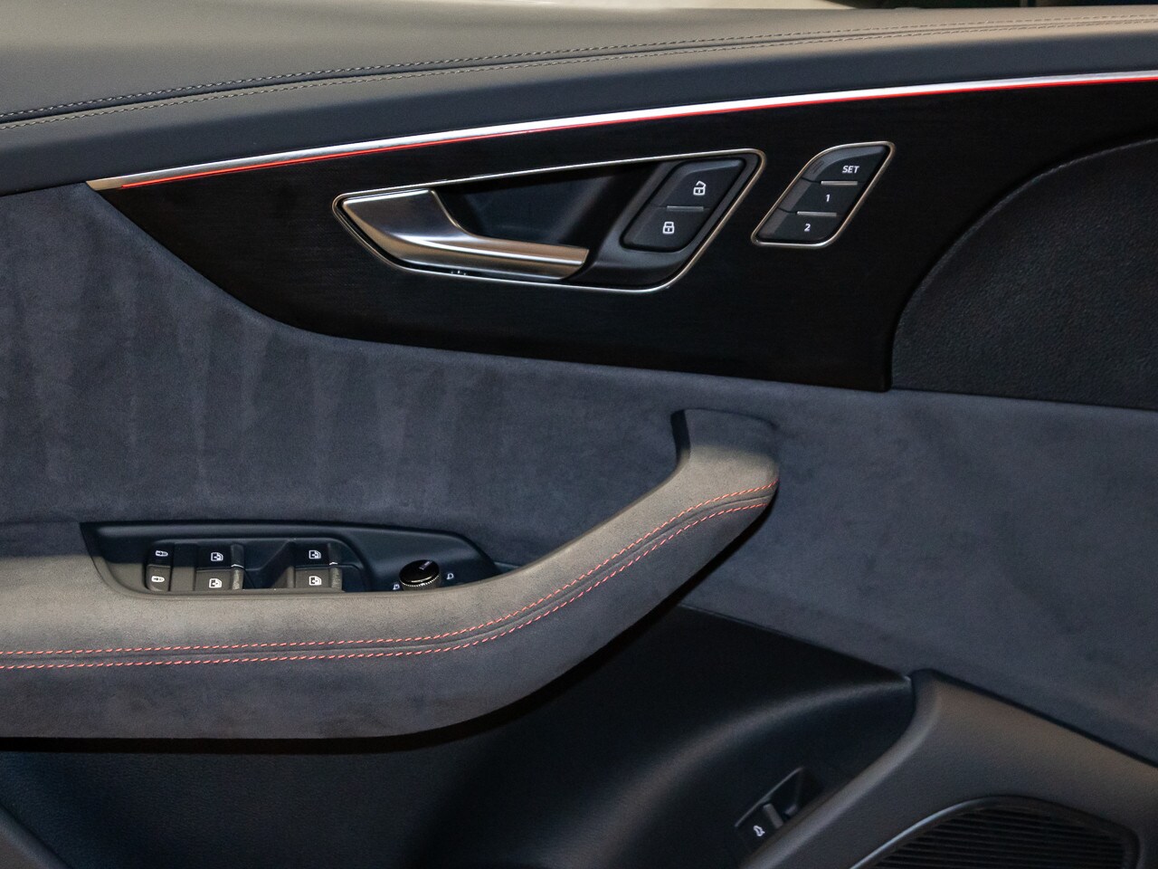 Image about Audi RS Q8 SUV RS Q8 SUV performance 471(640) kW(PS) tiptronic