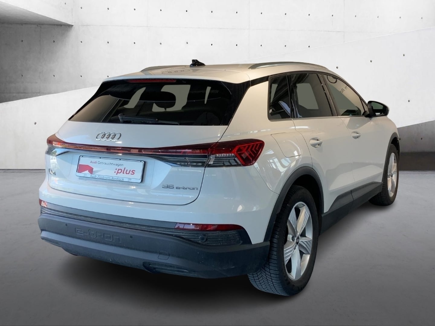Bild über Audi Q4 e-tron 35 e-tron - für weitere Informationen kontaktieren Sie den Audi Partner