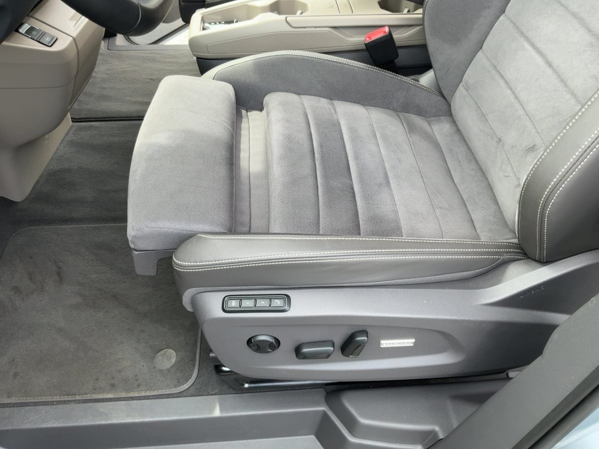 Volkswagen Multivan Langversion Style