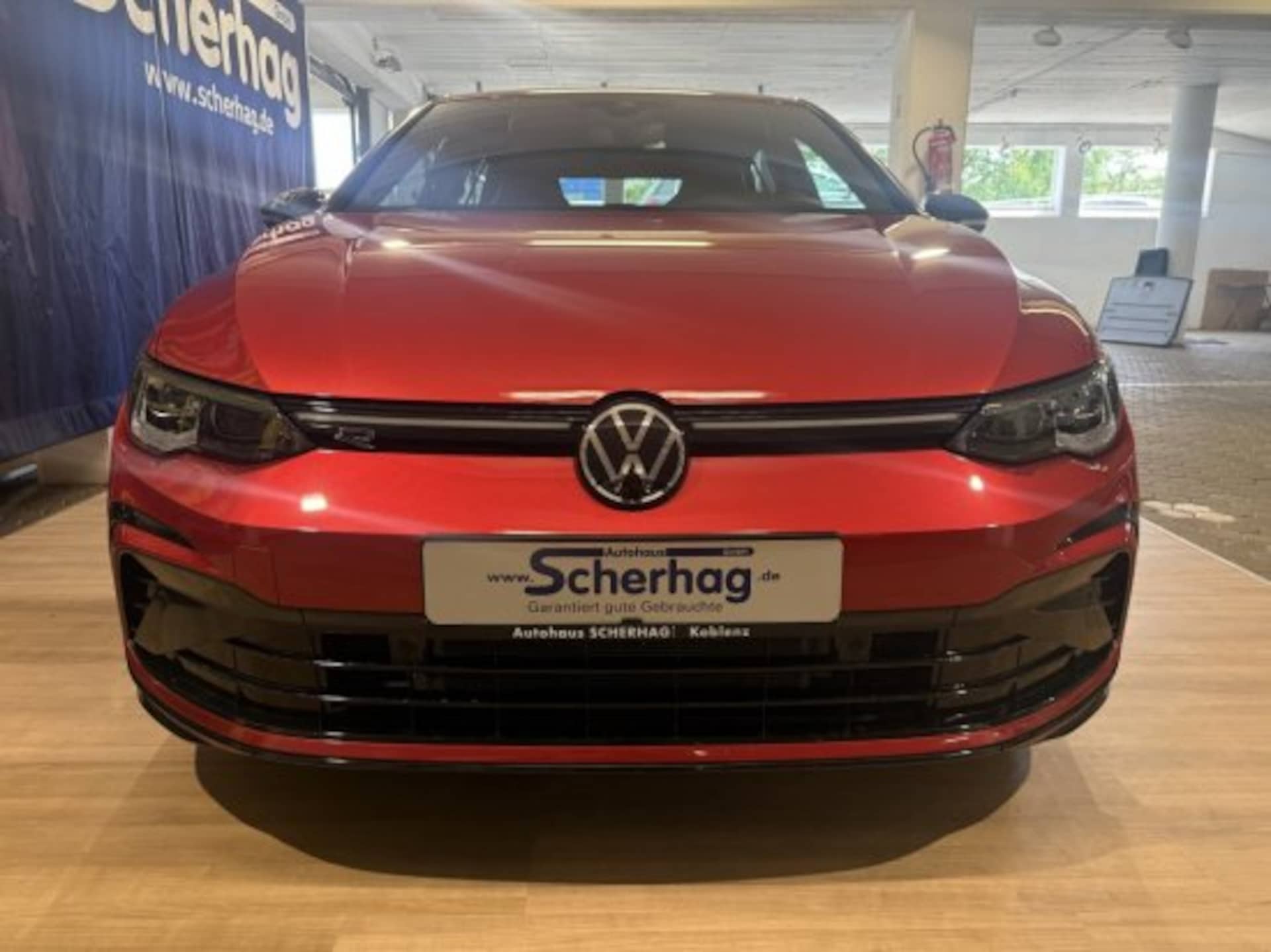 Volkswagen Golf R-Line