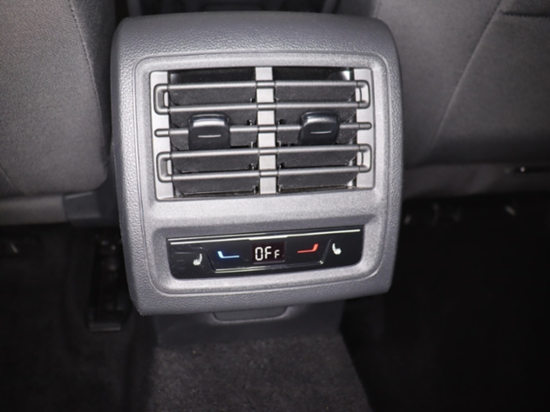 Volkswagen Golf Active