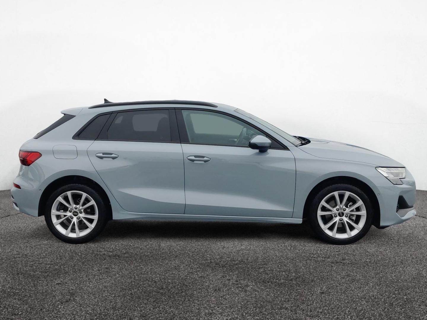 Bild über Audi A3 Sportback 30 TFSI S tronic - für weitere Informationen kontaktieren Sie den Audi Partner