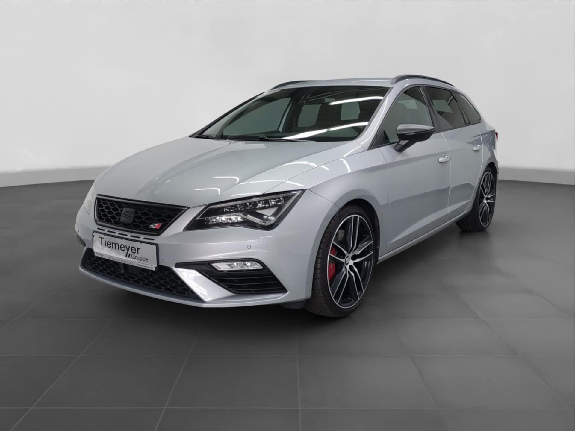 SEAT Leon Sportstourer Cupra 300