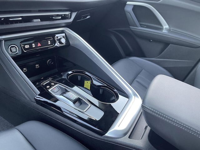 2025 Audi Q5 Premium - Photo 9