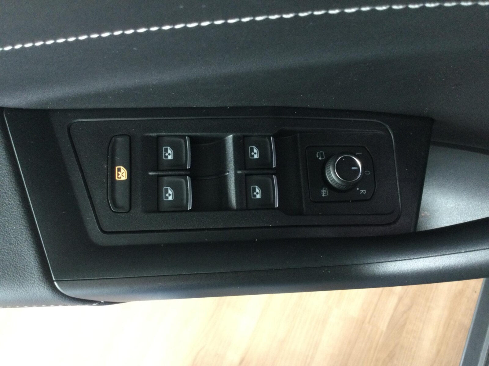 Volkswagen T-Roc – Bild 11