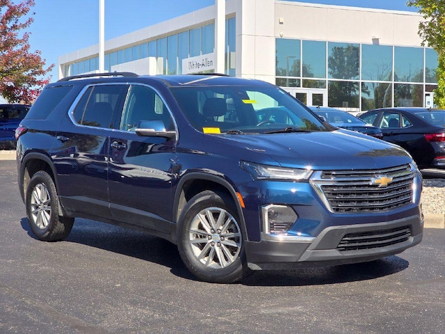 Photo of 2023 Chevrolet Traverse 