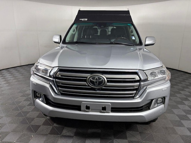2016 Toyota Land Cruiser