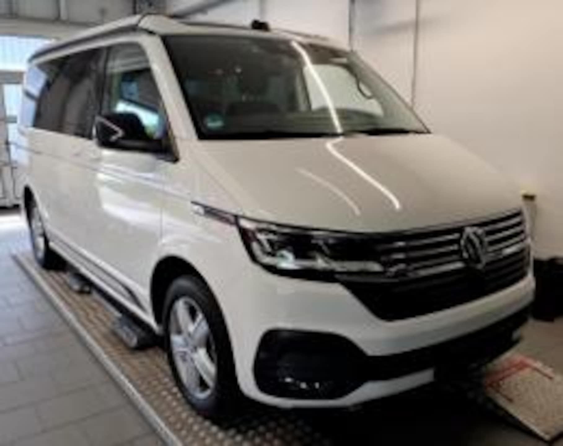 Volkswagen T6.1 California Beach