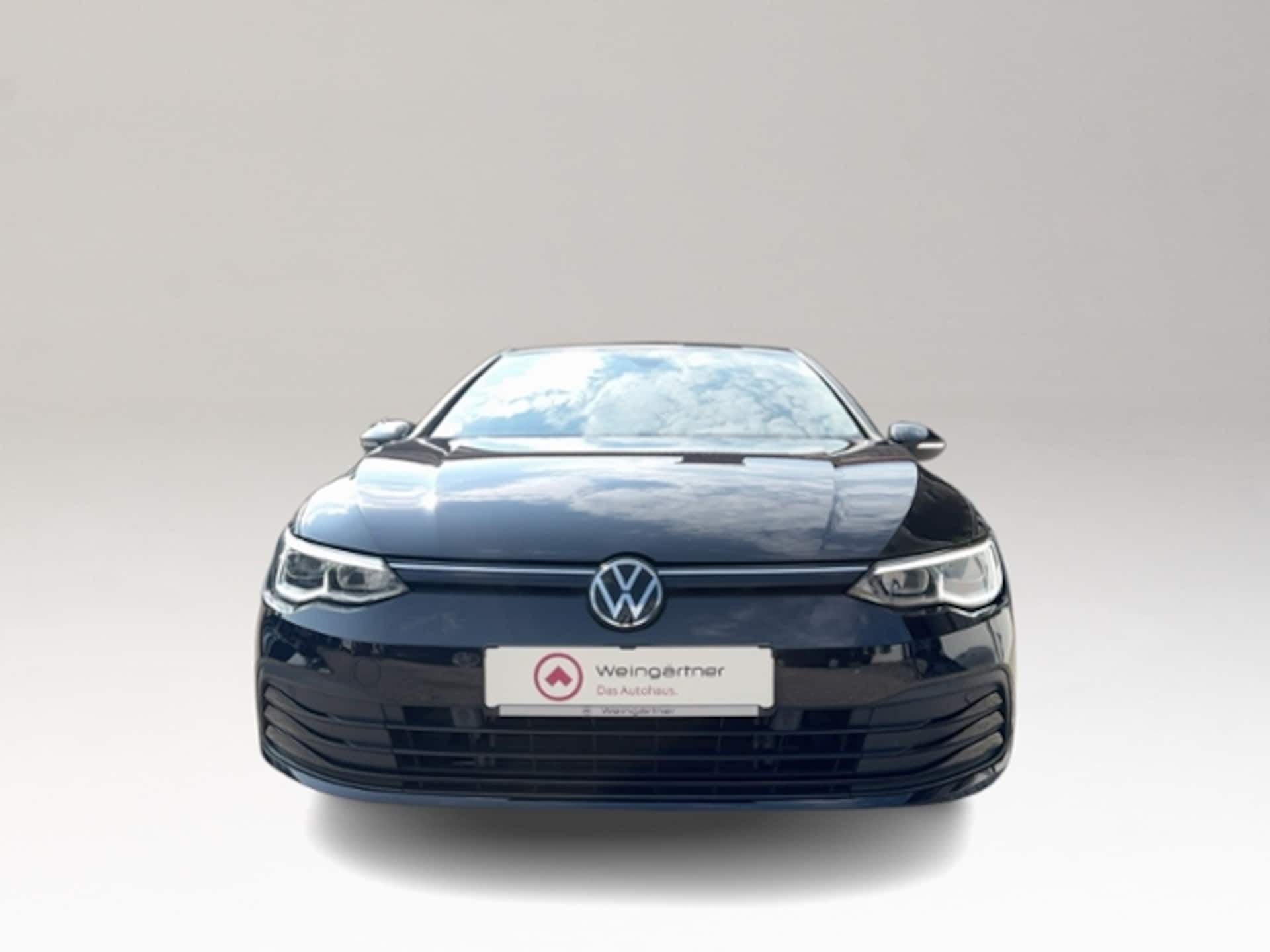 Volkswagen Golf Life