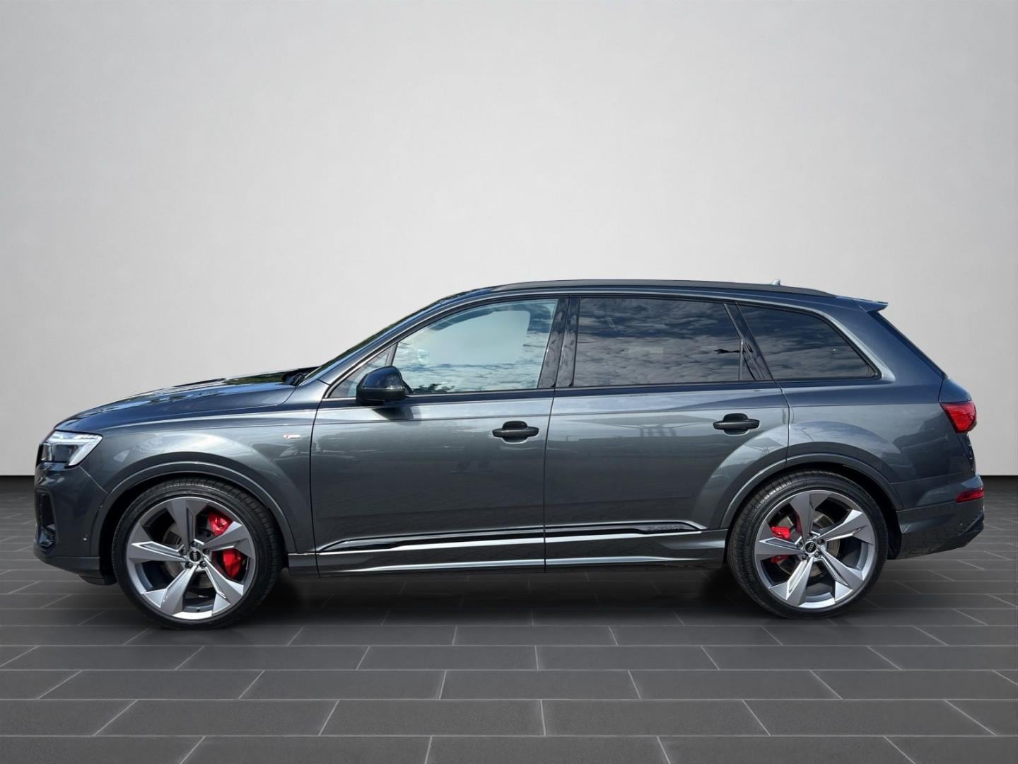 Bild über Audi Q7 SUV S line business TFSI quattro 250 kW tiptronic - für weitere Informationen kontaktieren Sie den Audi Partner