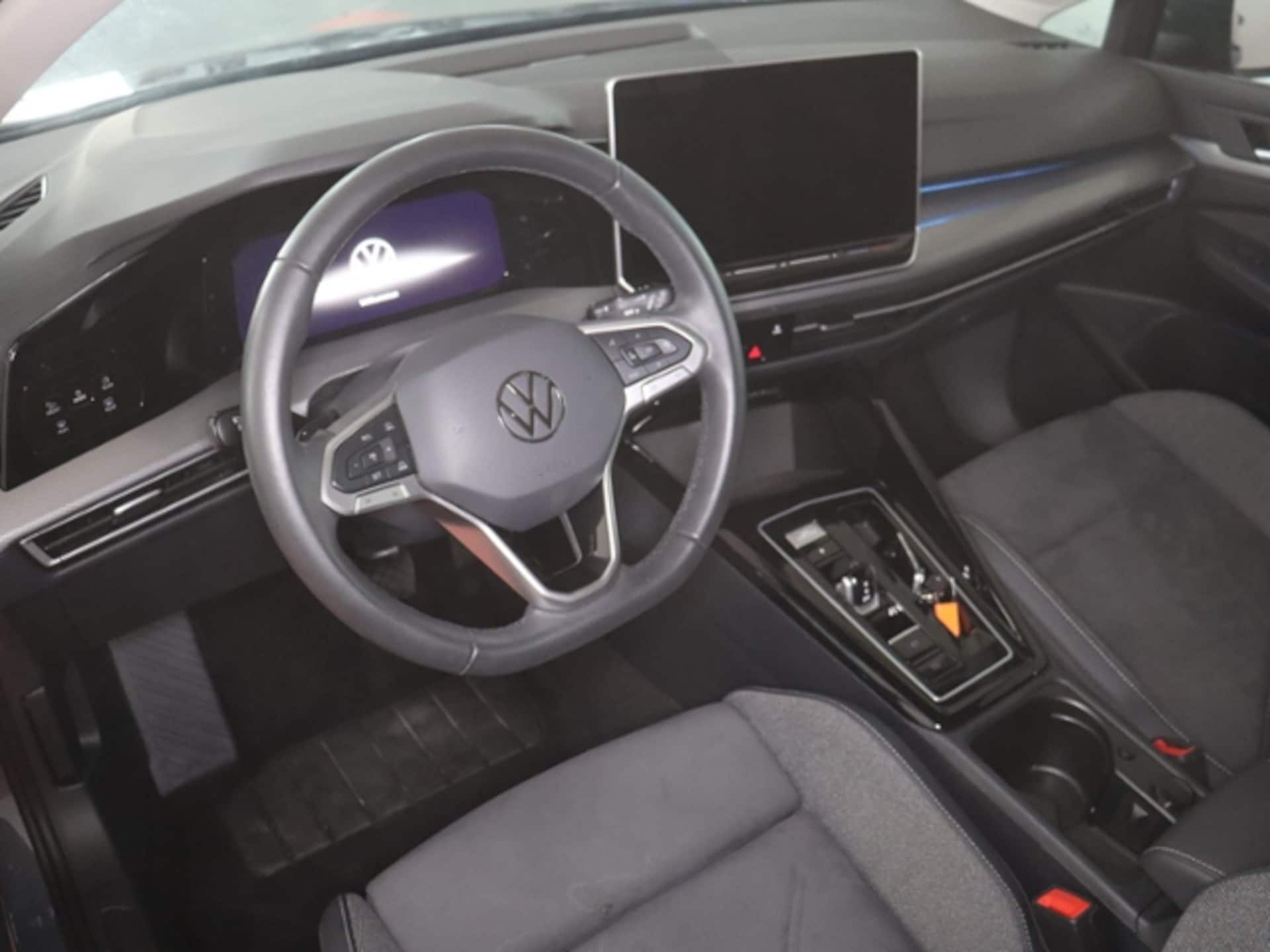 Volkswagen Golf Style
