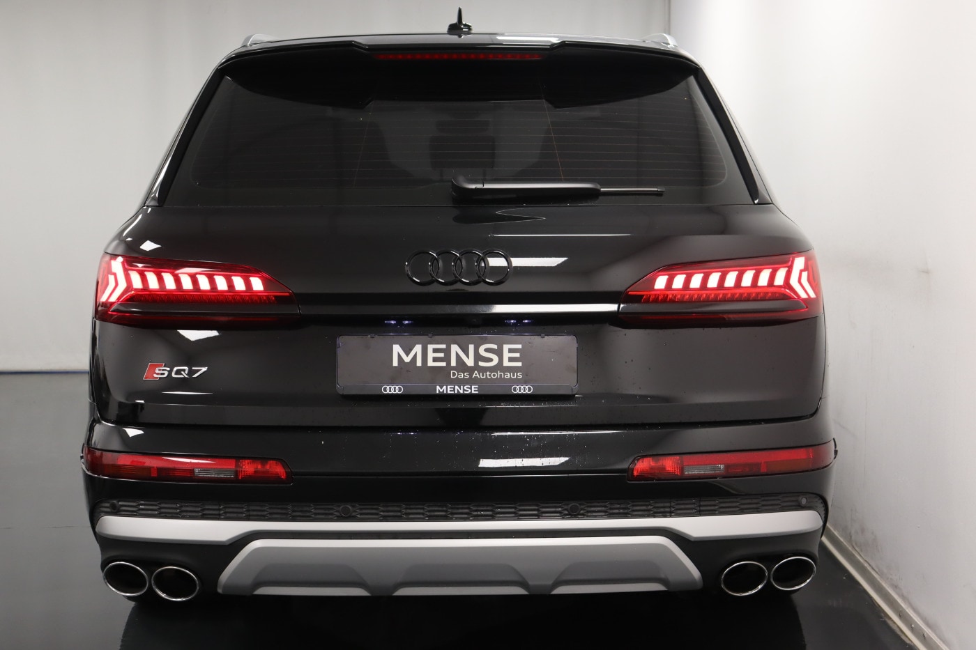 Image about Audi SQ7 TFSI quattro tiptronic