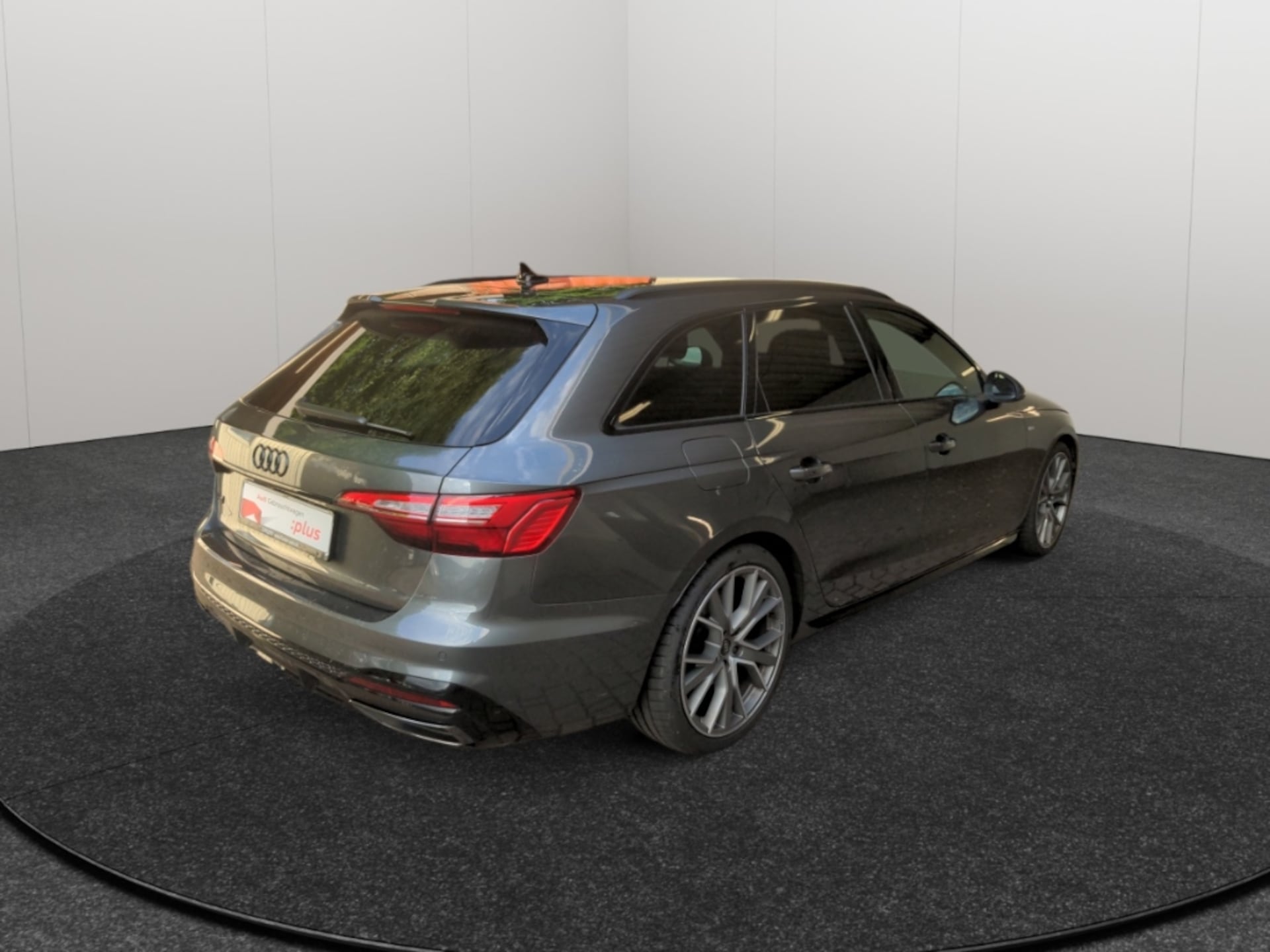 Audi A4 Avant S line