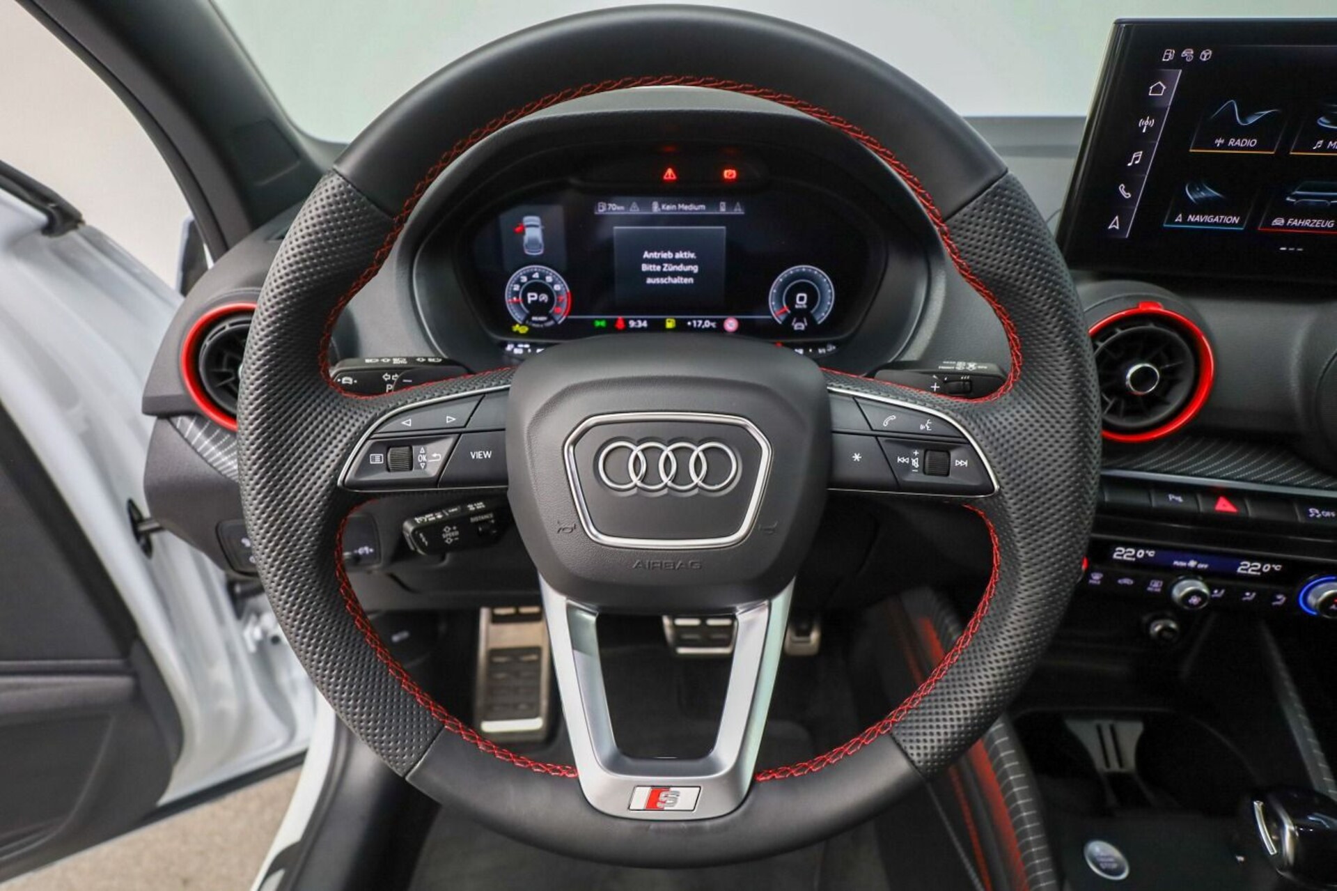 Audi Q2 S line