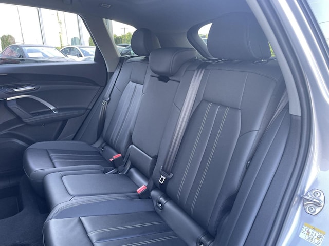 2025 Audi Q5 Premium - Photo 14