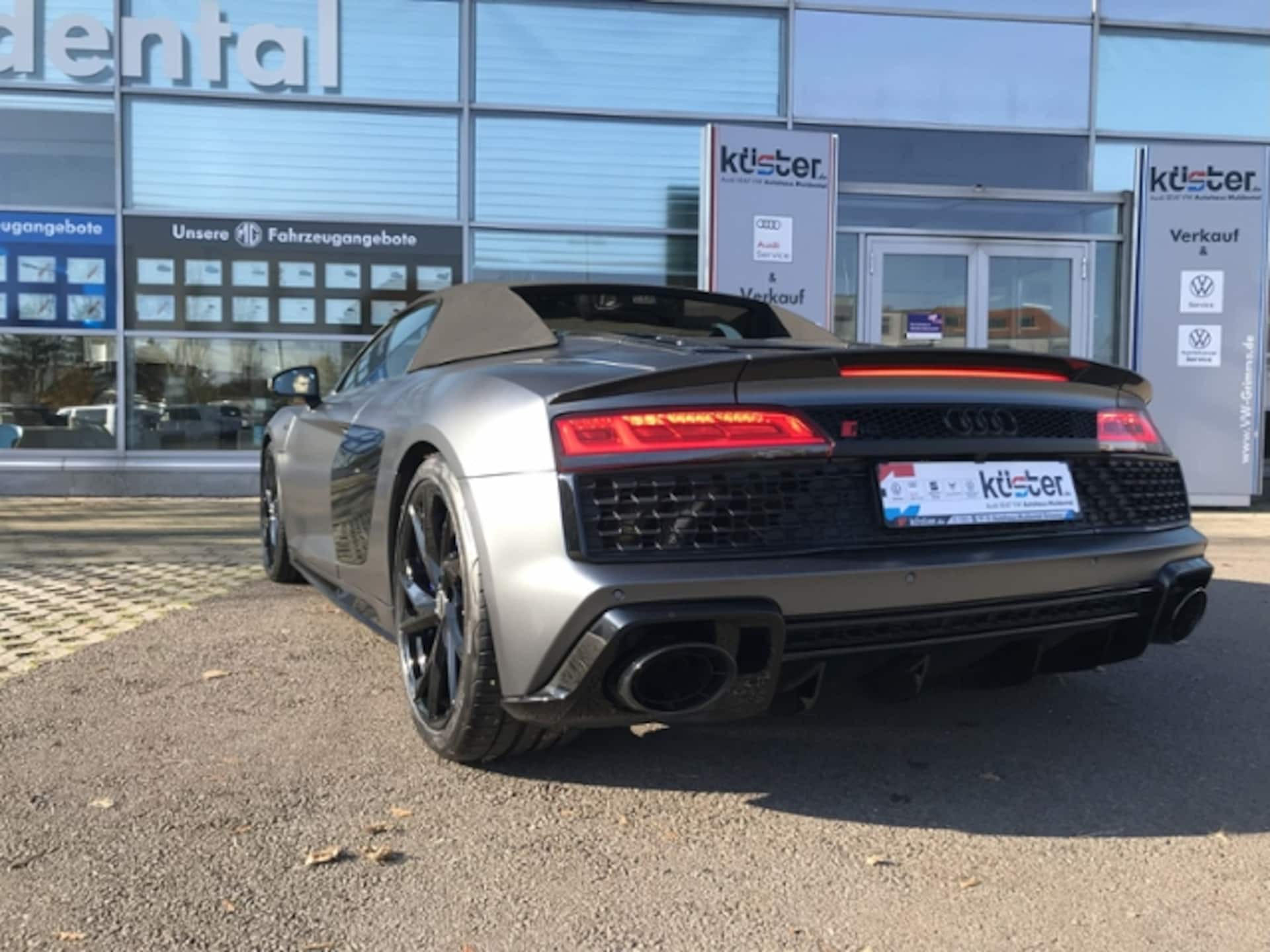 Audi R8 Spyder V10 performance quattro
