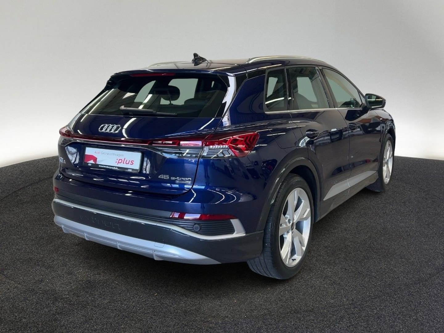 Bild über Audi Q4 e-tron 45 e-tron quattro - für weitere Informationen kontaktieren Sie den Audi Partner