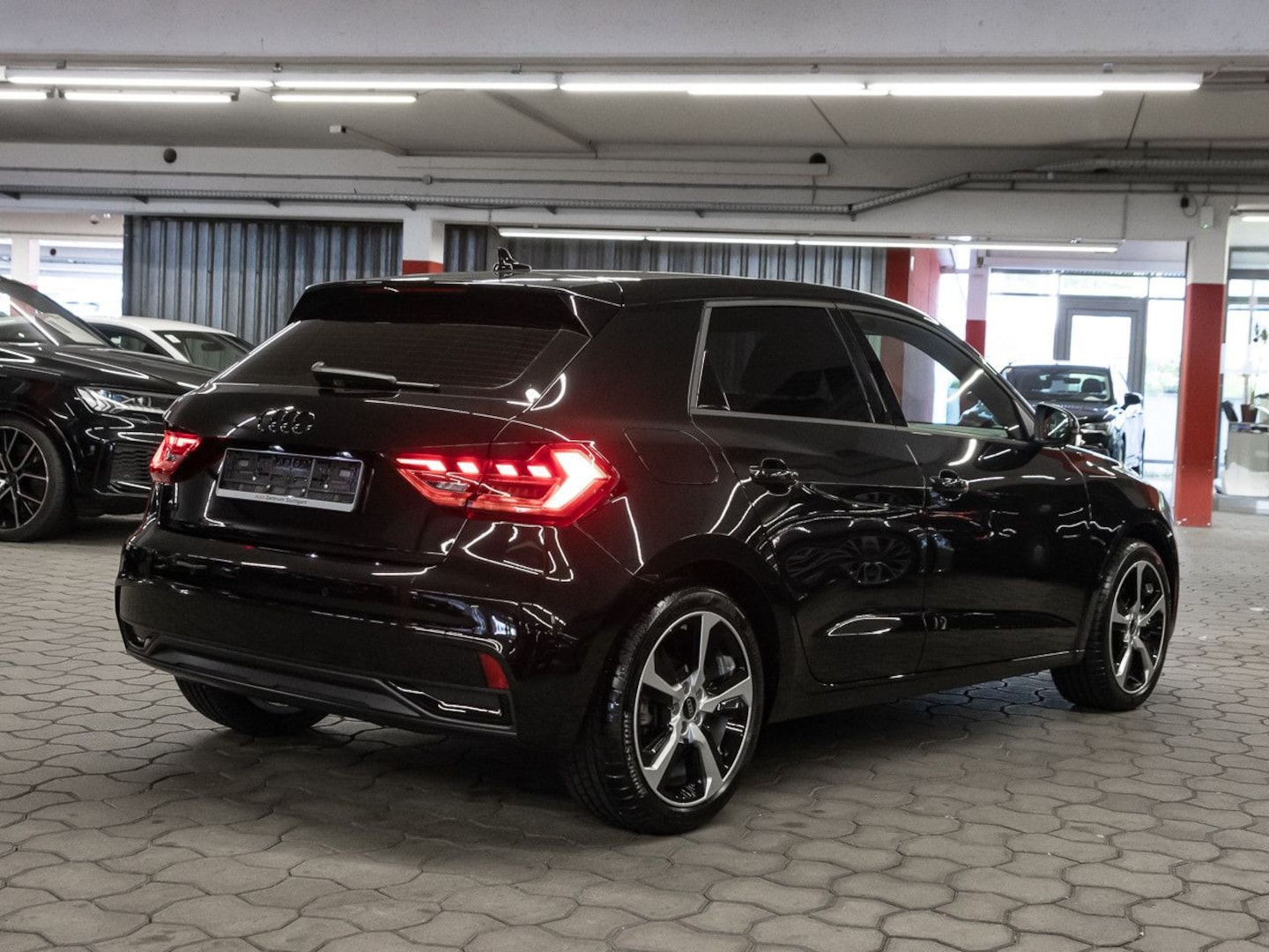 Bild über Audi A1 Sportback advanced 30 TFSI S tronic - für weitere Informationen kontaktieren Sie den Audi Partner
