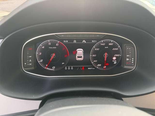 Bild des Autos 14