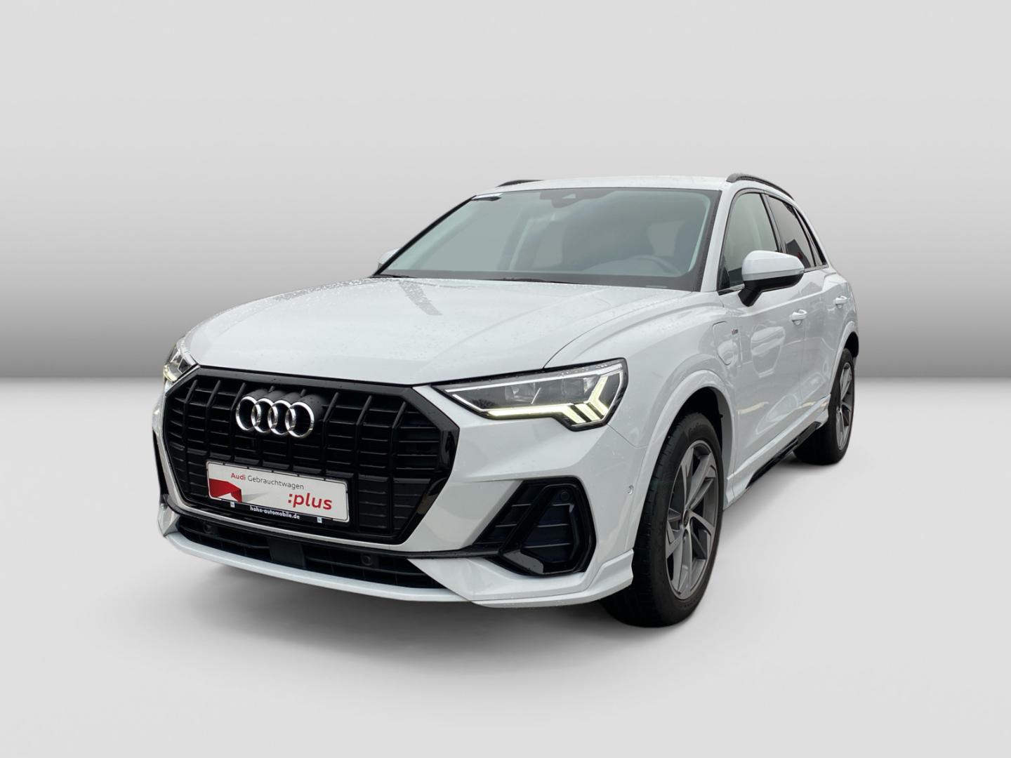 Image about Audi Q3 TFSI e S line 45 TFSI e S tronic