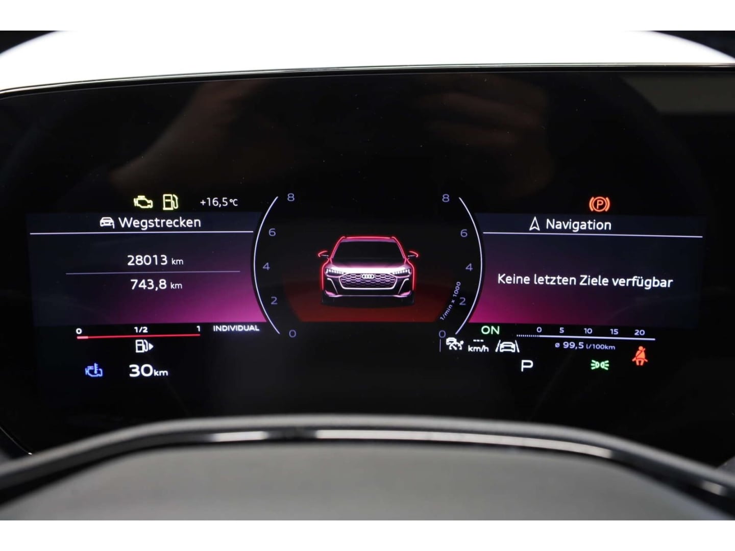 Bild über Audi S5 Avant TFSI 270 kW S tronic - für weitere Informationen kontaktieren Sie den Audi Partner