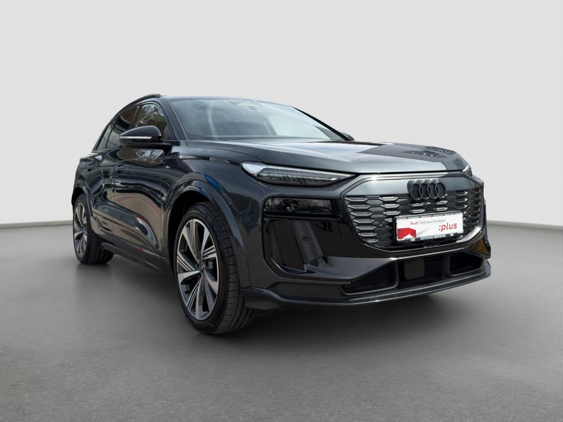 Audi Q6 SUV e-tron