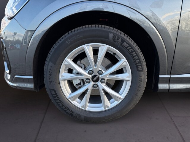 Image about Audi Q3 S line 35 TDI S tronic