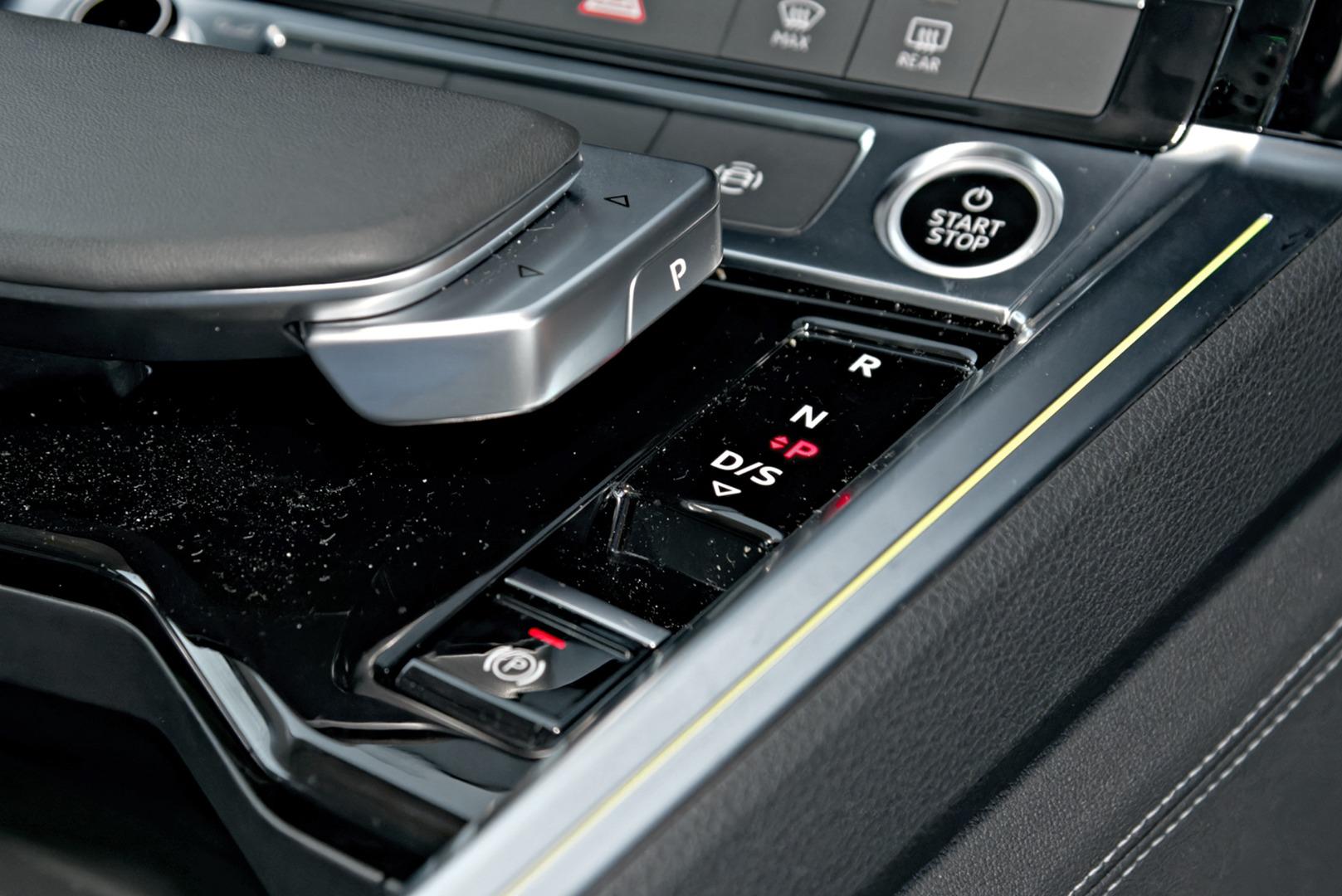 Image about Audi Q8 Sportback e-tron 55 e-tron quattro S line 300,00 kW