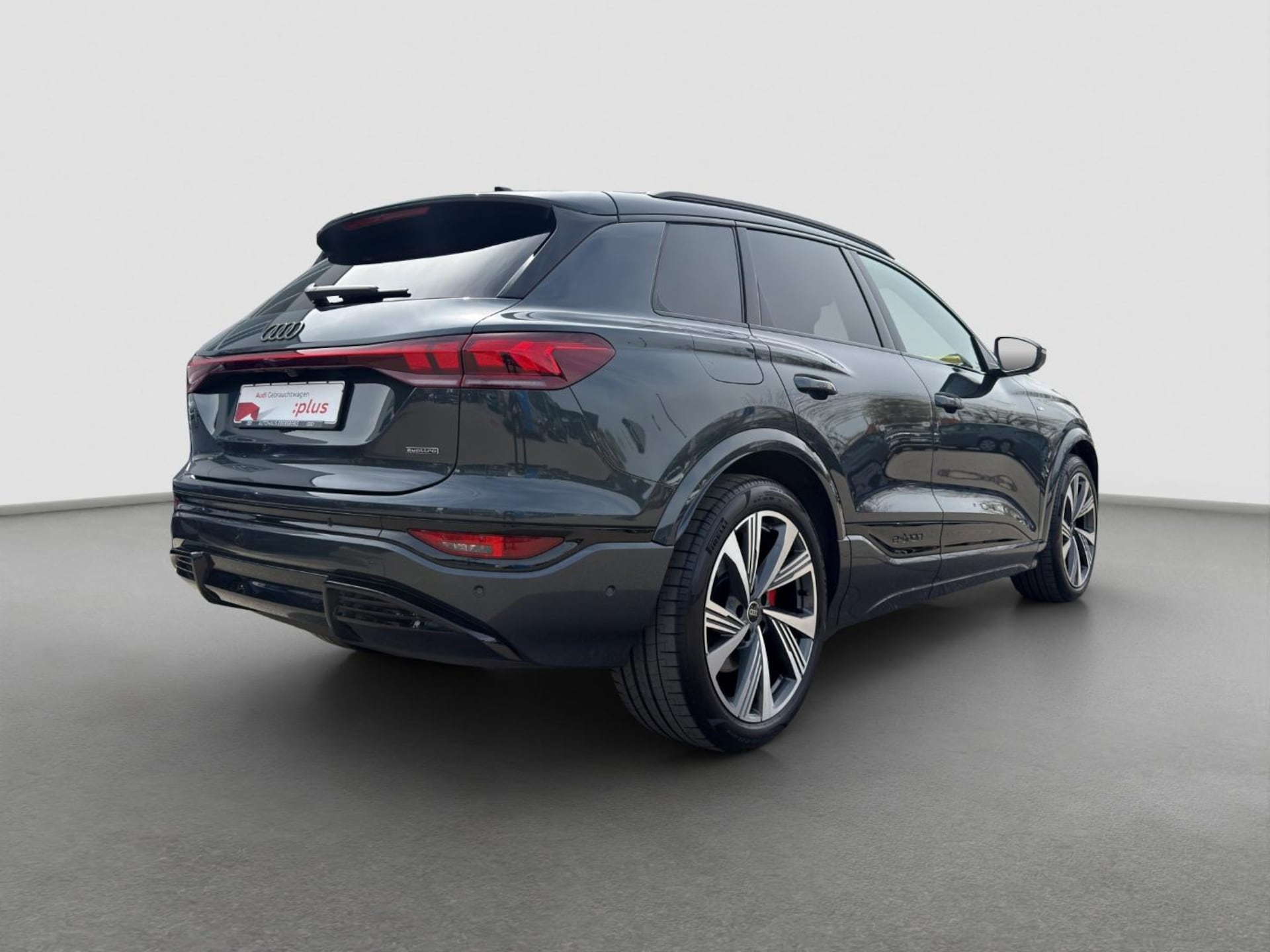 Audi Q6 SUV e-tron