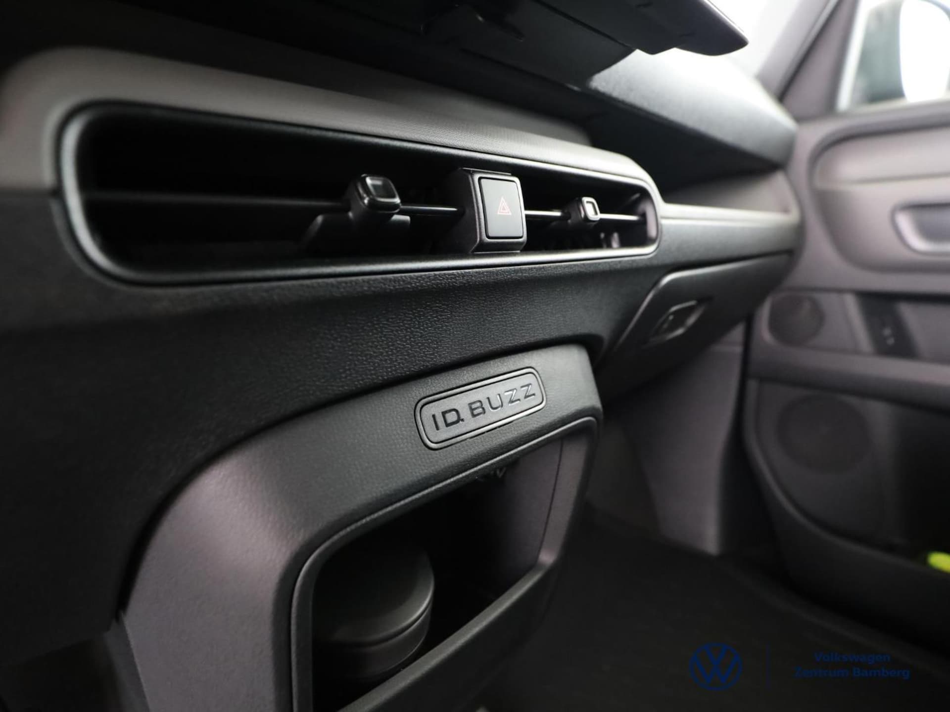 Volkswagen ID. Buzz Cargo Pure