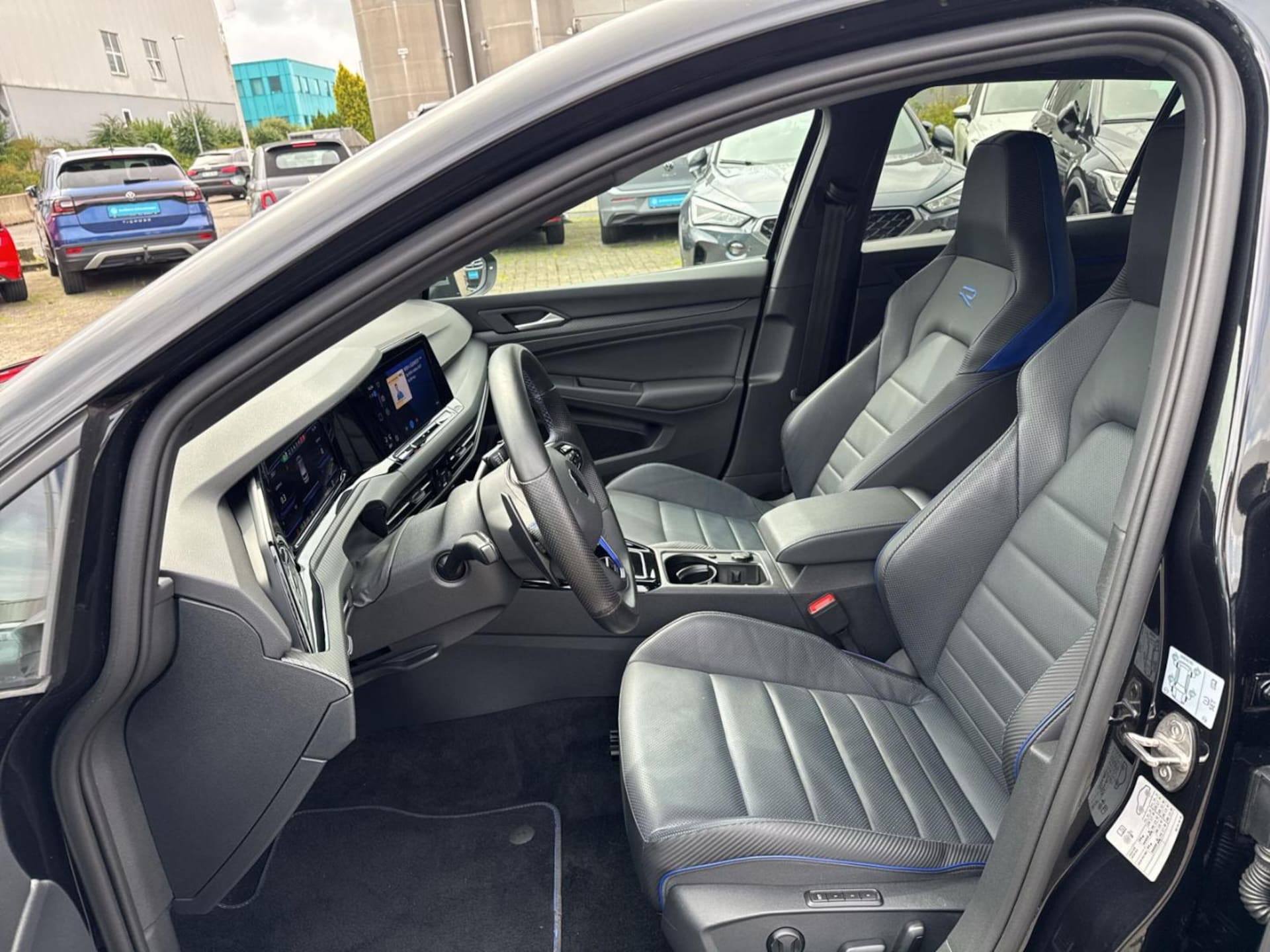 Volkswagen Golf R