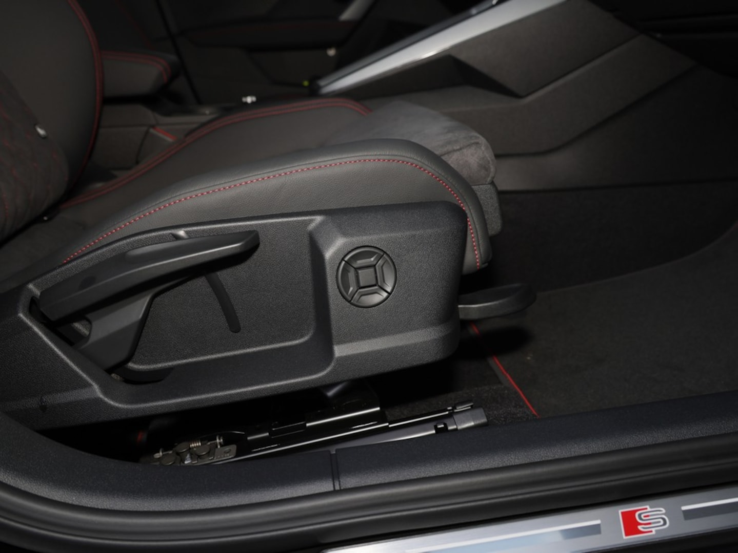 Bild über Audi A3 Sportback TDI S tronic - für weitere Informationen kontaktieren Sie den Audi Partner