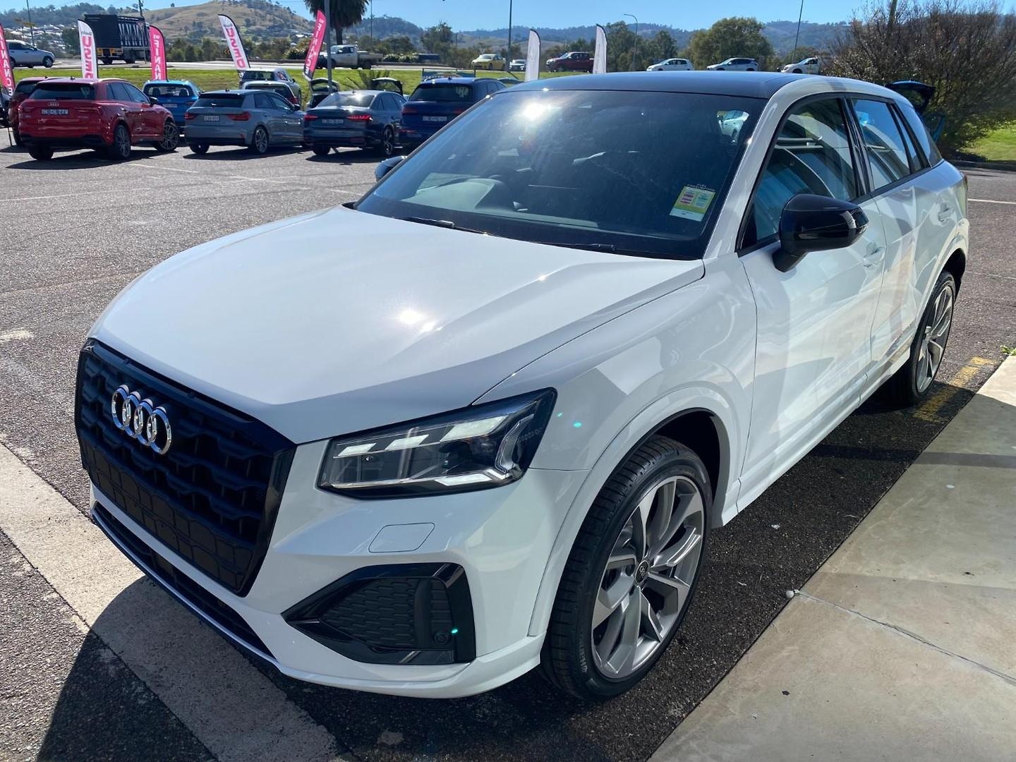 Image about Audi Q2 35 TFSI S tronic