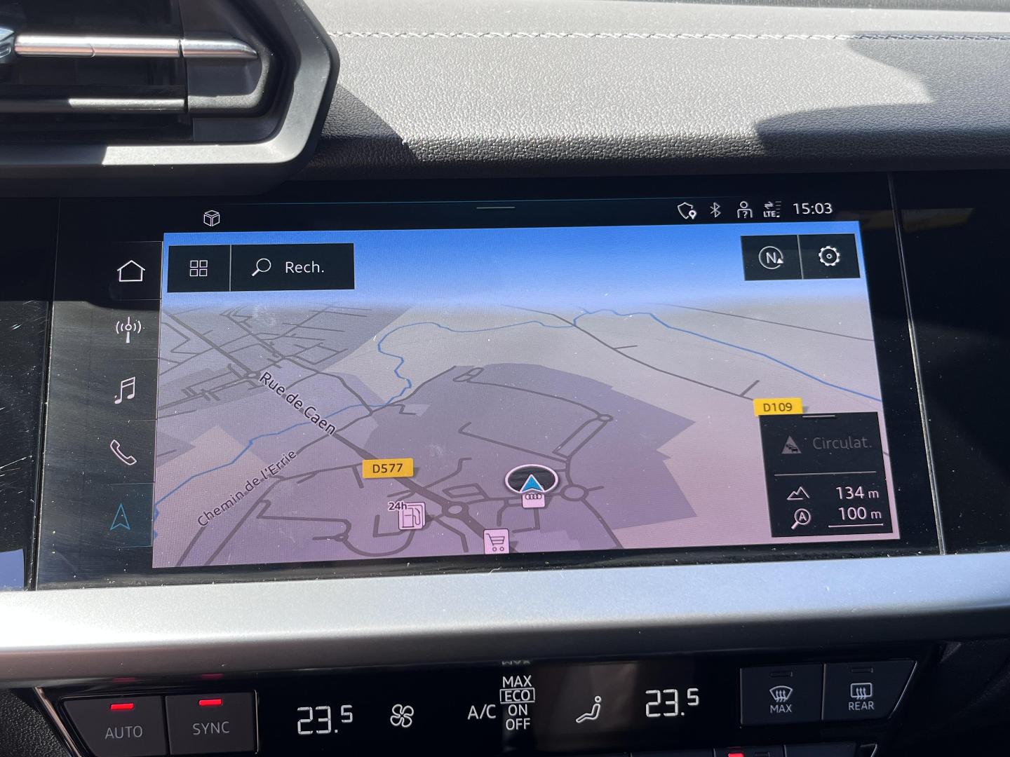 Image about Audi A3 Sportback S line 35 TDI 110 kW (150 ch) S tronic