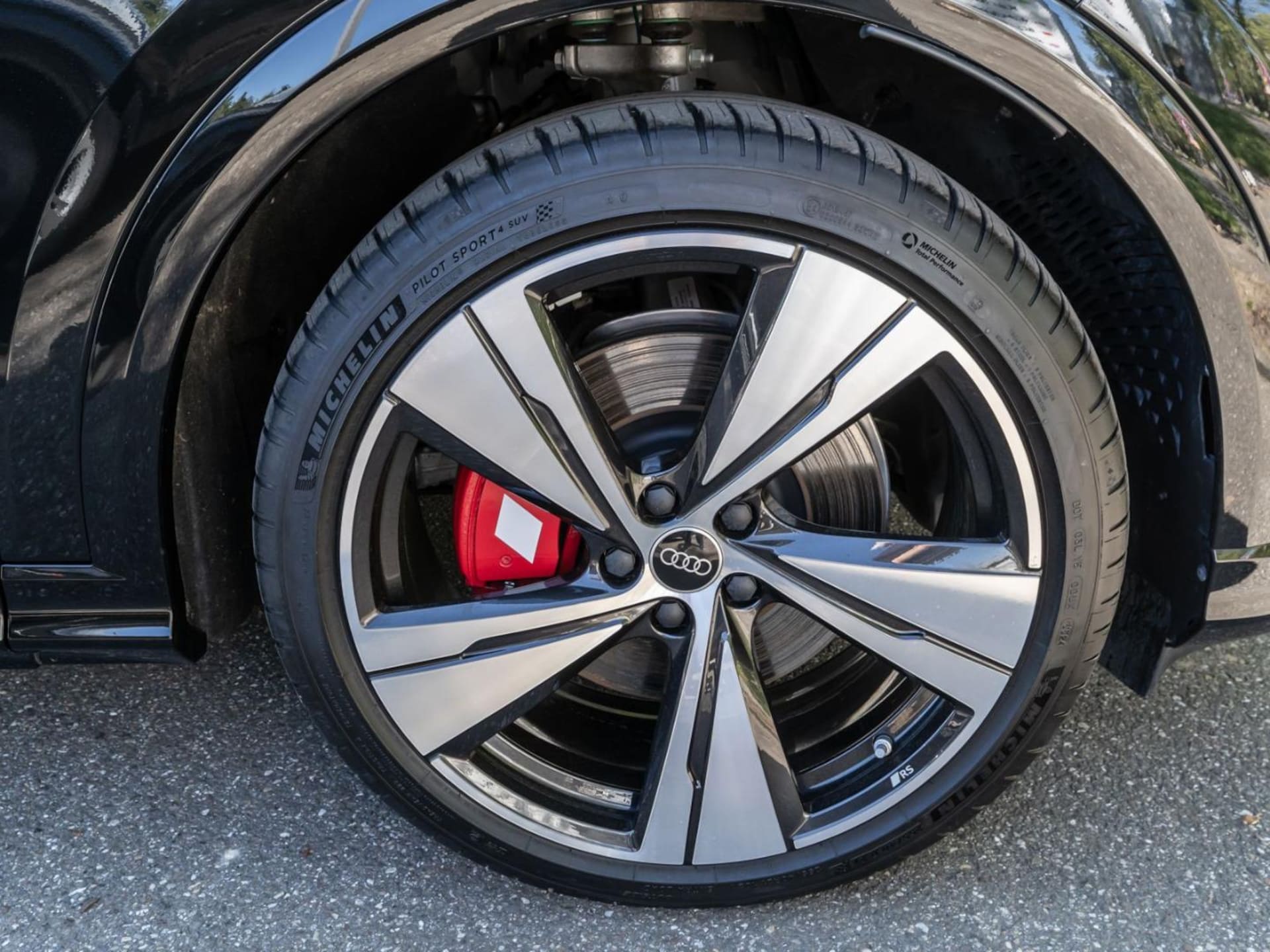 Audi SQ5 SUV edition one